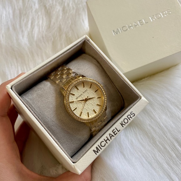 MK3120 Gold 5-Link Round Argyle MK Glitz Watch - Picture 6 of 7